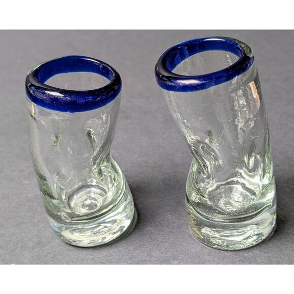 Mexican Handblown Shooter Shot Glasses 2 Cobalt Rim Drunken 2 oz Tequila Barware - Picture 1 of 4